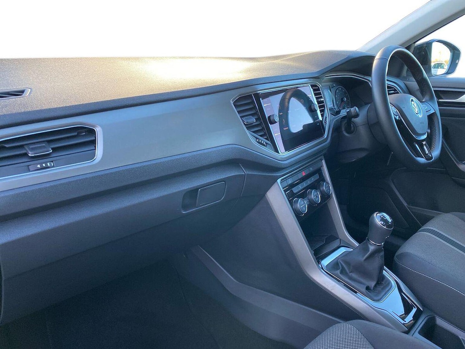 Used Volkswagen T-Roc 2020 for sale - 76693429: Photo 7