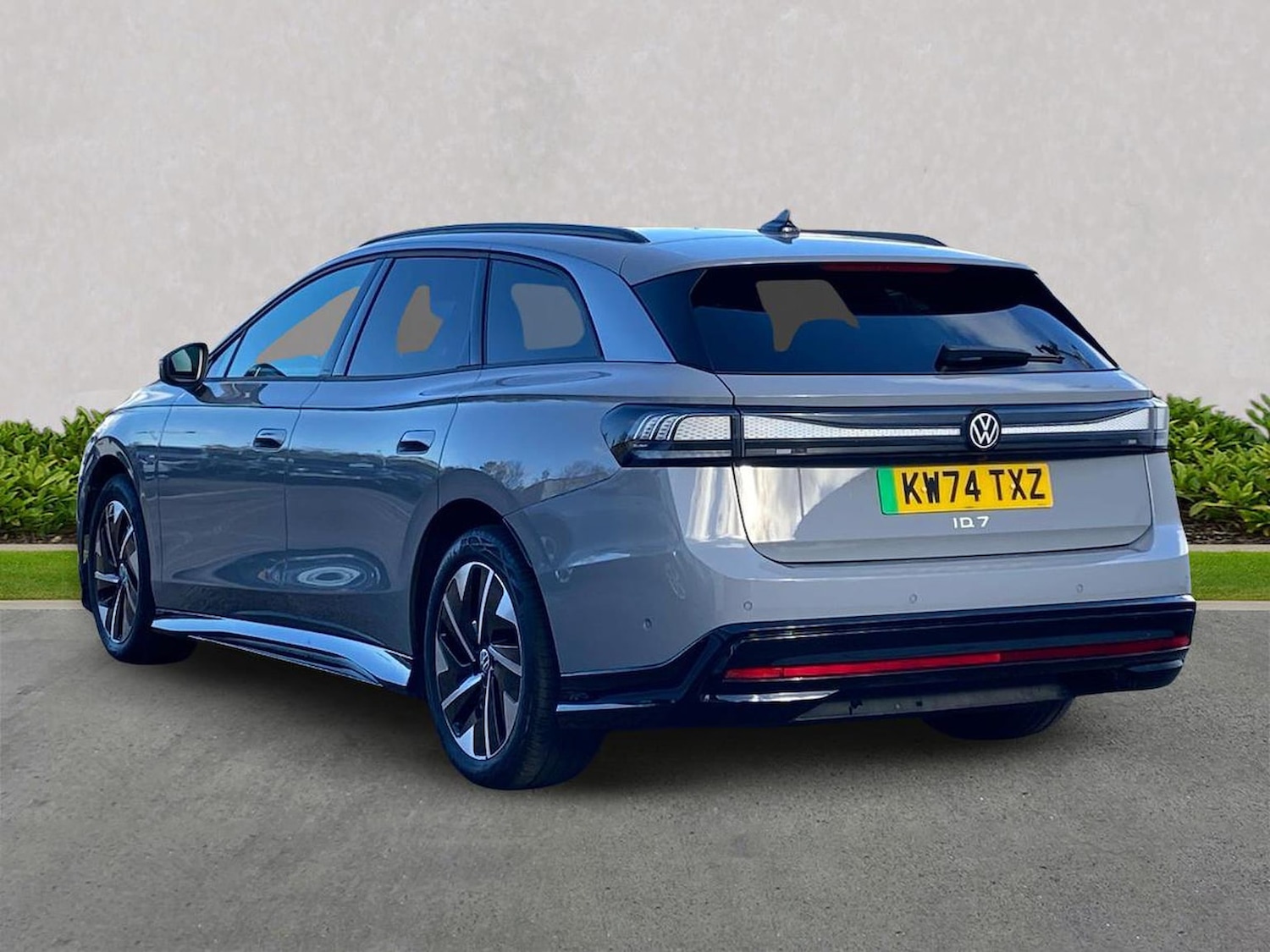 Used Volkswagen ID.7 2024 for sale - 76517985: Photo 2