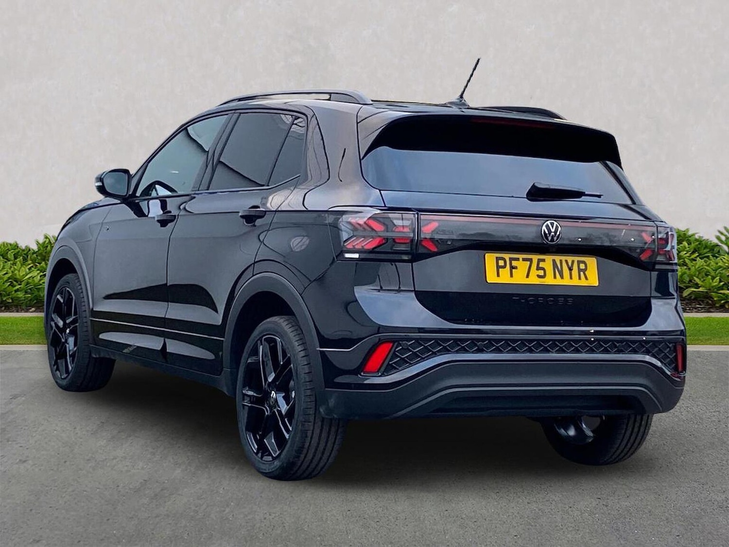 Used Volkswagen T-Cross 2026 for sale - 77896291: Photo 2