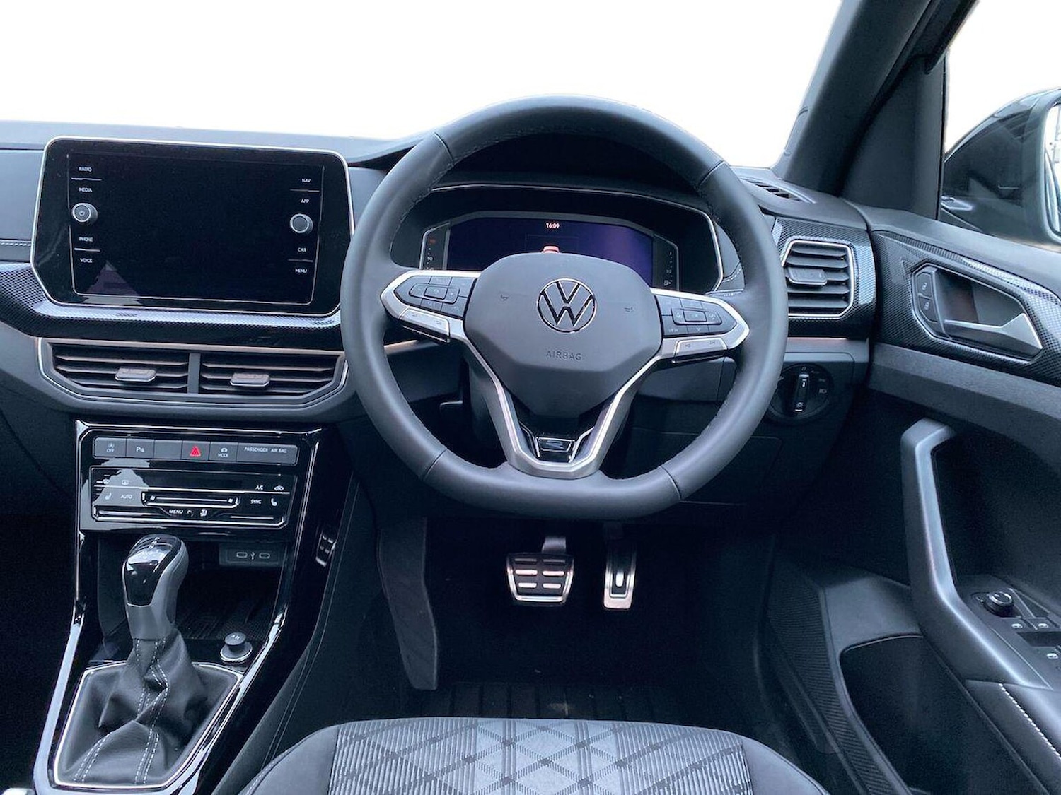 Used Volkswagen T-Cross 2026 for sale - 77896291: Photo 9