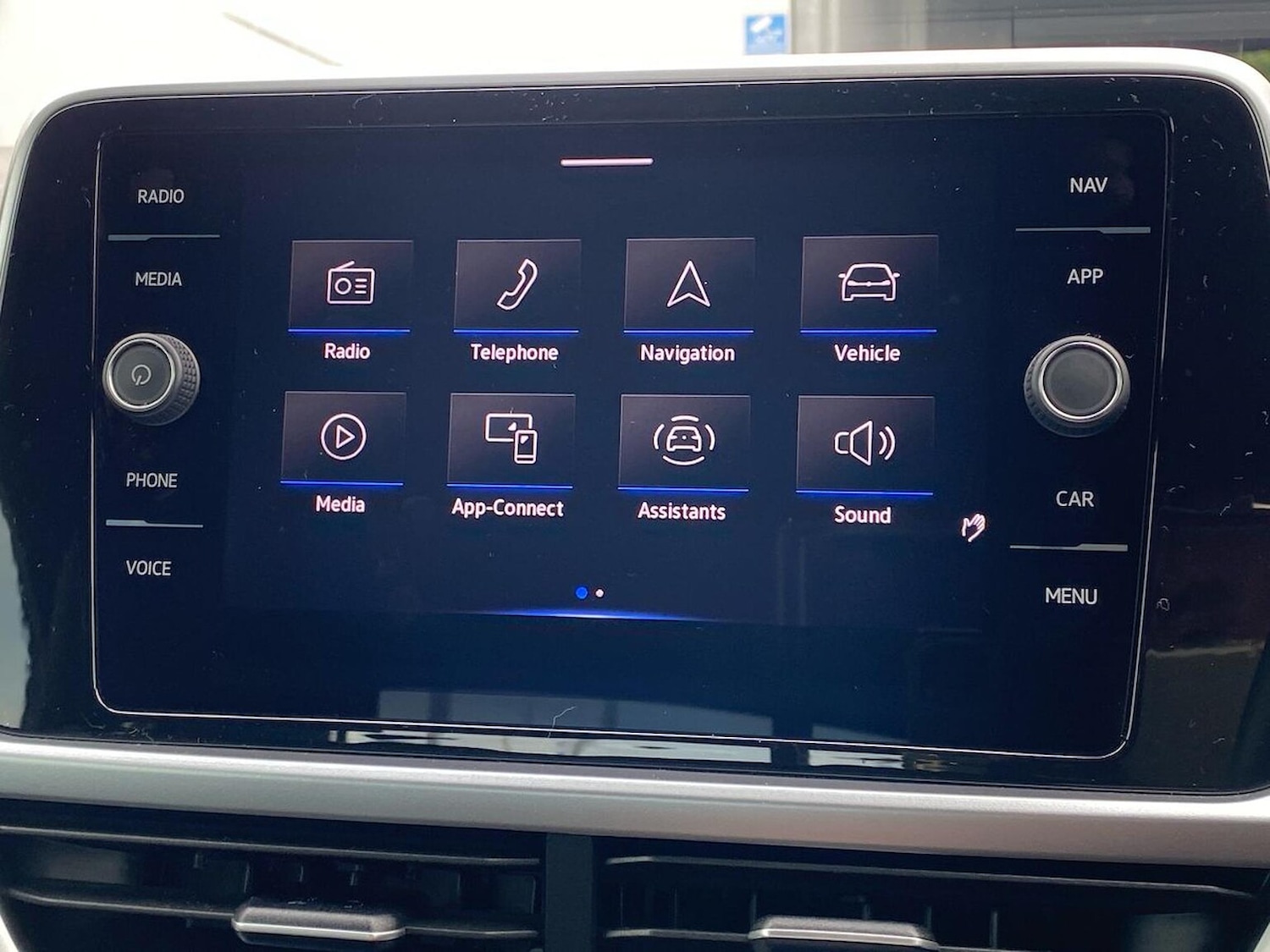 Used Volkswagen T-Roc 2023 for sale - 76127144: Photo 11