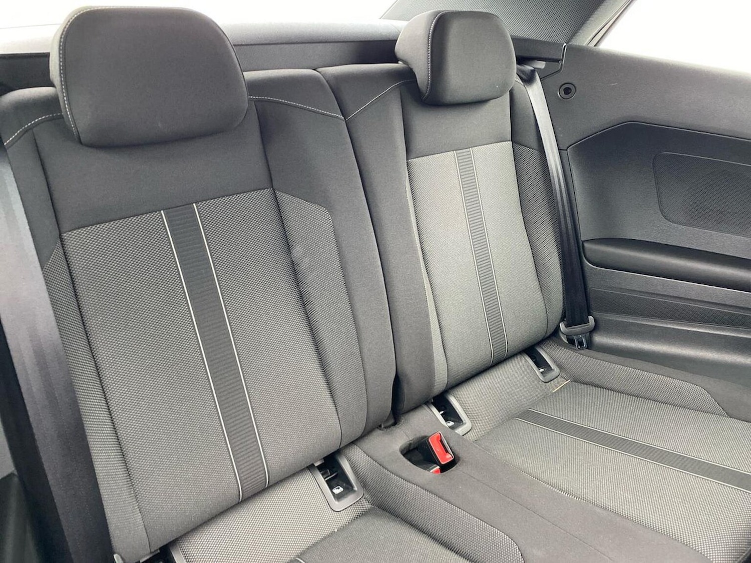 Used Volkswagen T-Roc 2023 for sale - 76127144: Photo 16