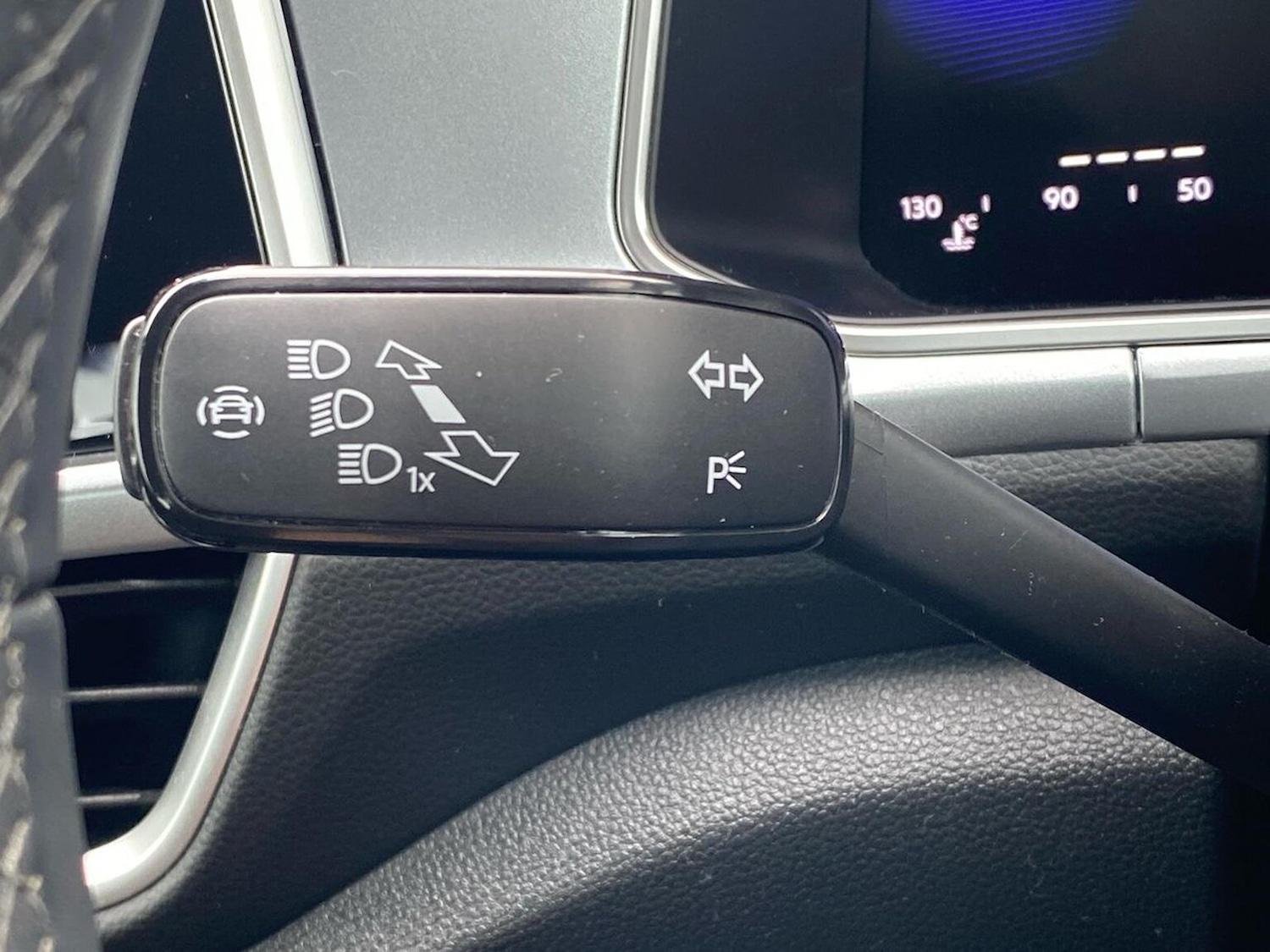 Used Volkswagen T-Roc 2023 for sale - 76127144: Photo 29