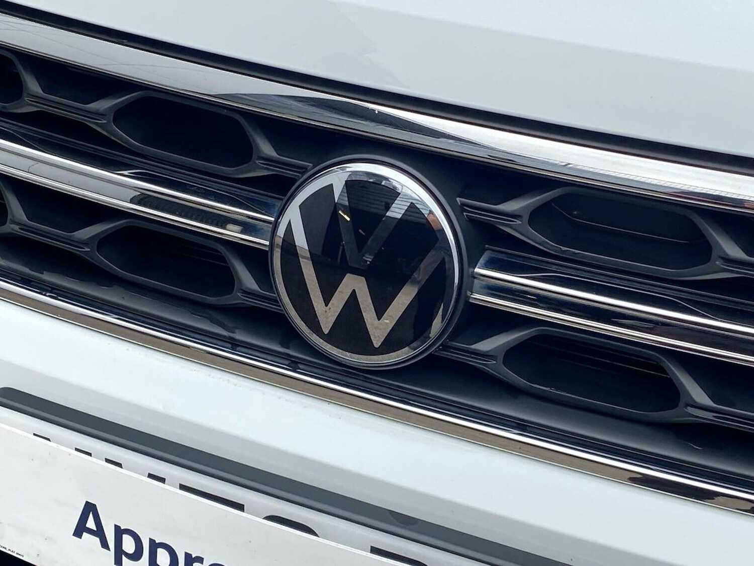 Used Volkswagen T-Roc 2023 for sale - 76127144: Photo 33