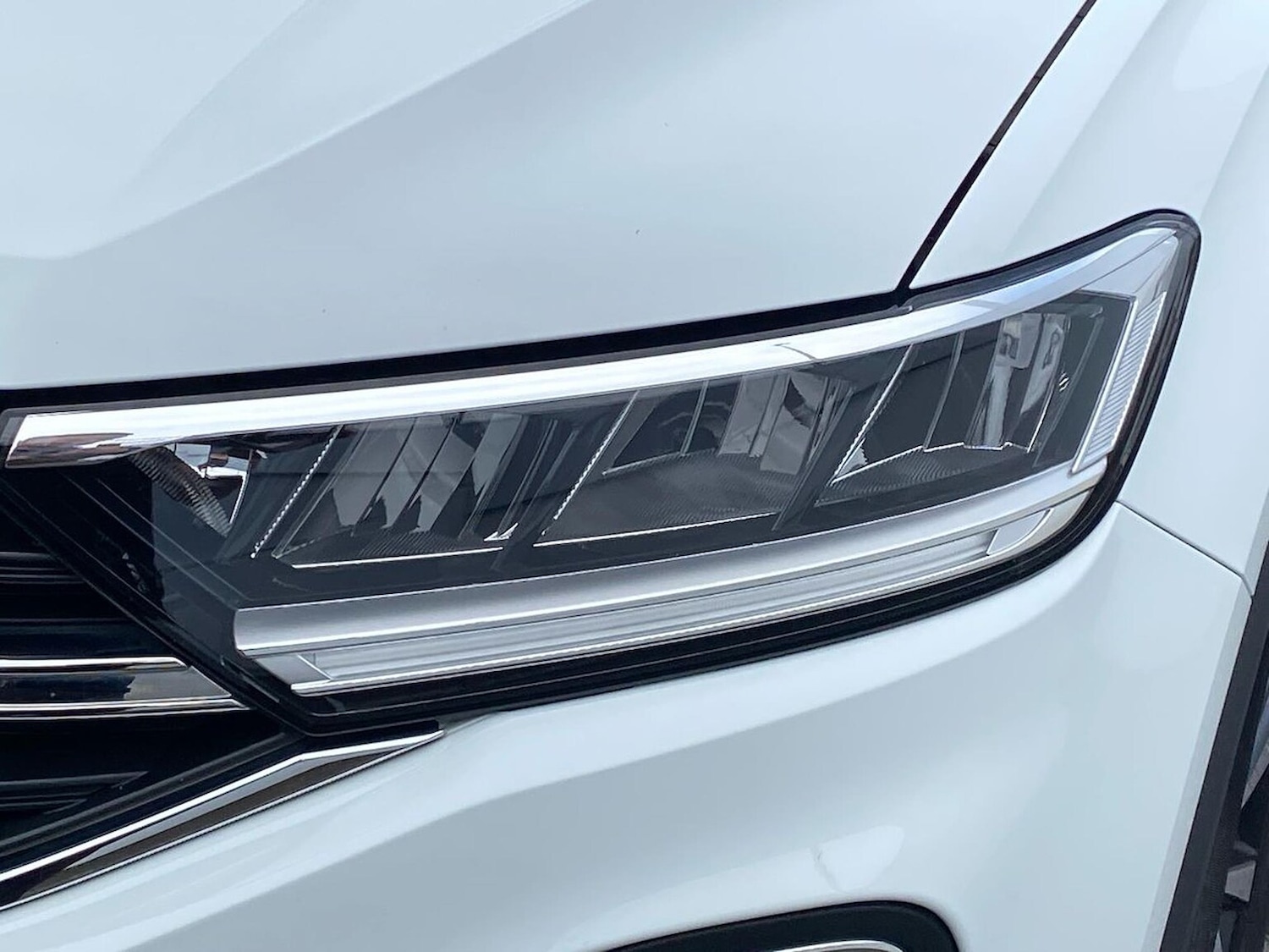 Used Volkswagen T-Roc 2023 for sale - 76127144: Photo 34