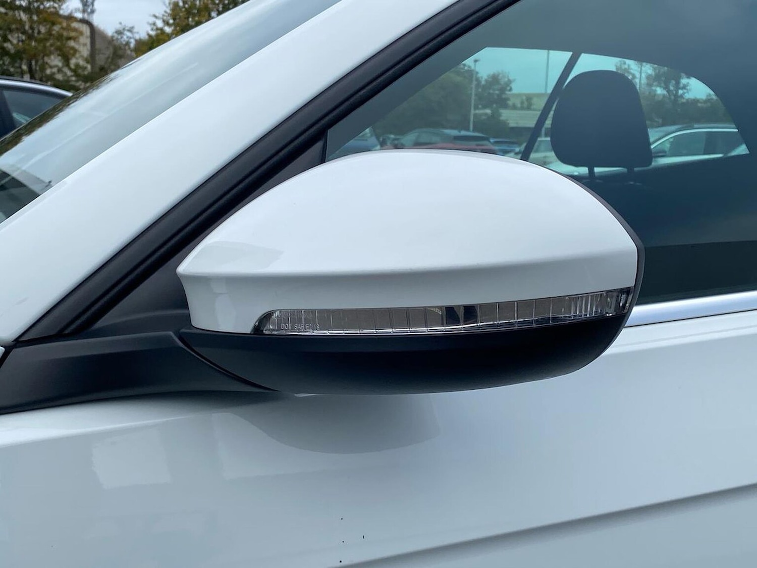 Used Volkswagen T-Roc 2023 for sale - 76127144: Photo 37