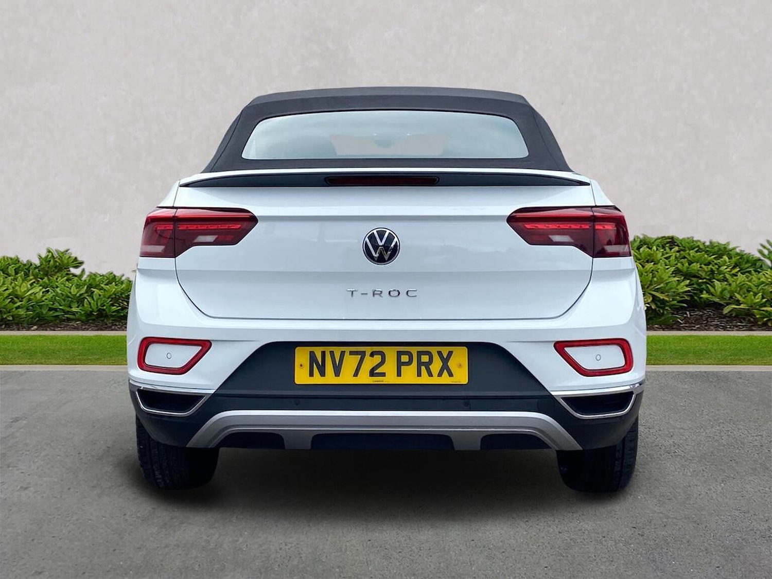 Used Volkswagen T-Roc 2023 for sale - 76127144: Photo 4