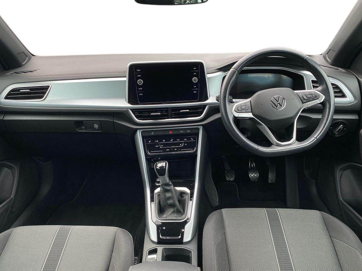 Used Volkswagen T-Roc 2023 for sale - 76127144: Photo 8