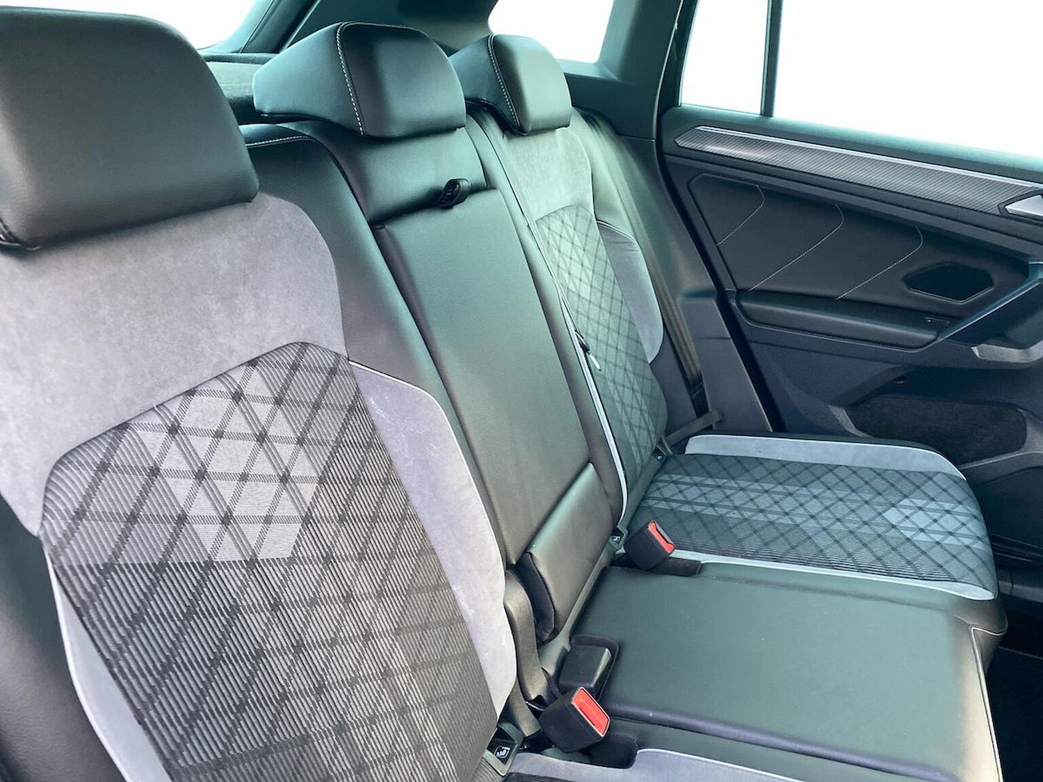 Used Volkswagen Tiguan 2023 for sale - 76924565: Photo 16