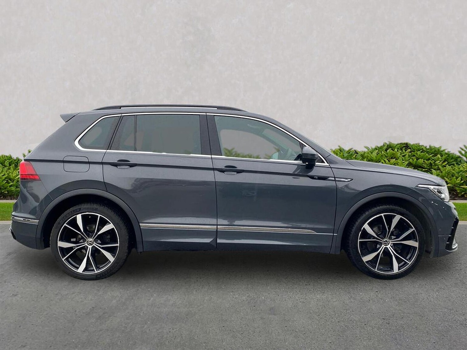Used Volkswagen Tiguan 2022 for sale - 77616675: Photo 3