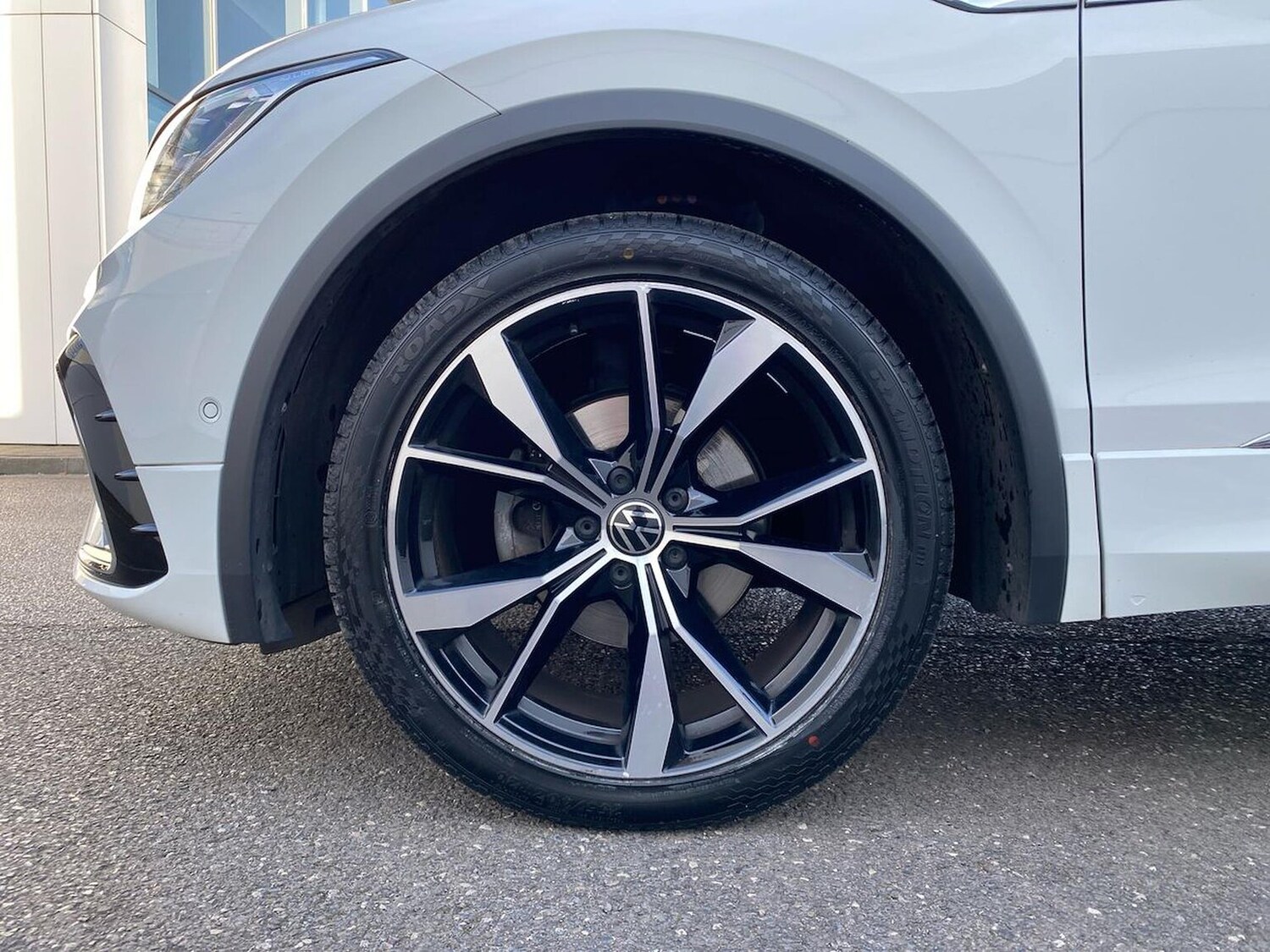 Used Volkswagen Tiguan 2022 for sale - 76114321: Photo 6