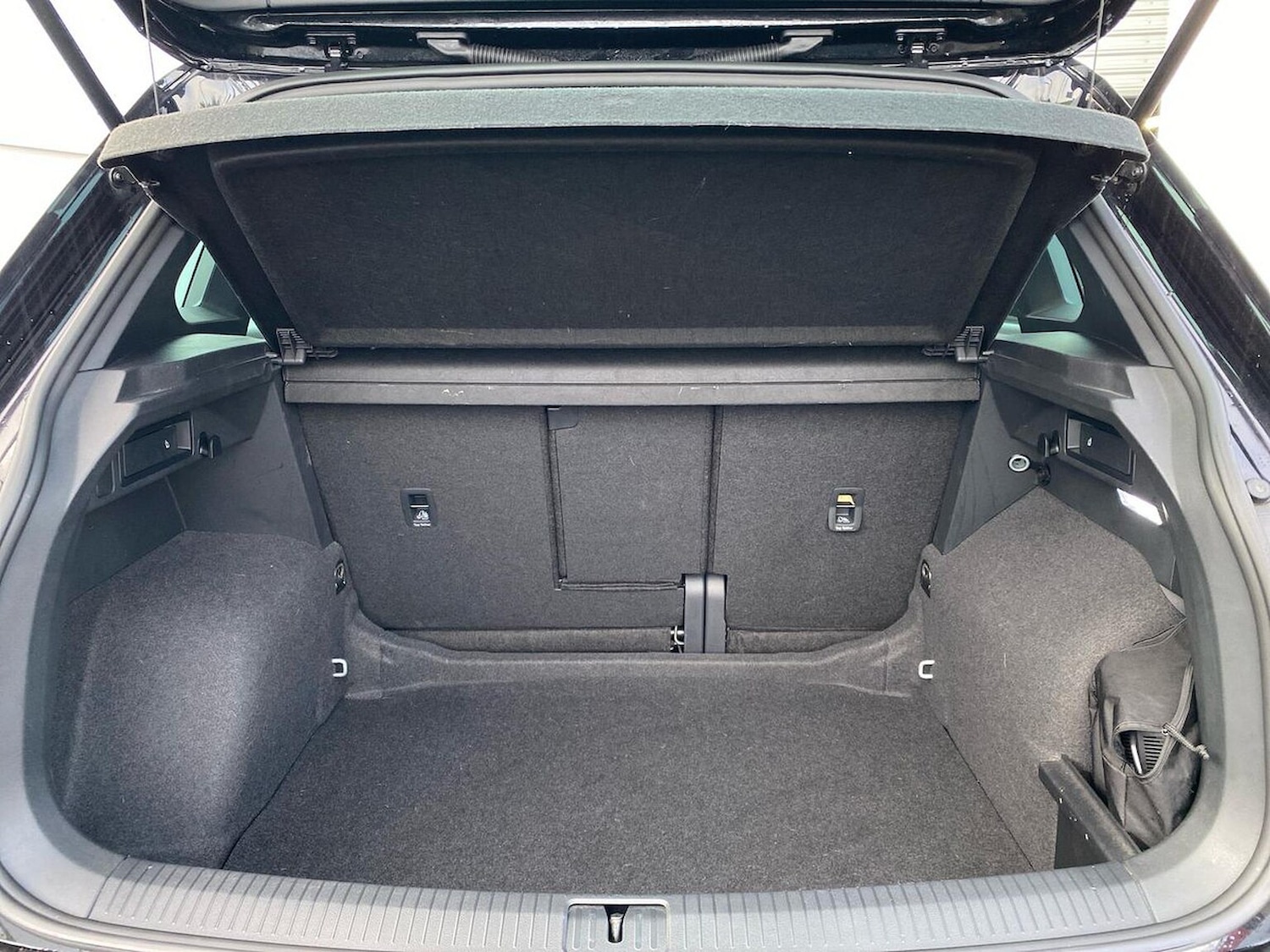 Used Volkswagen Tiguan 2022 for sale - 76957497: Photo 17