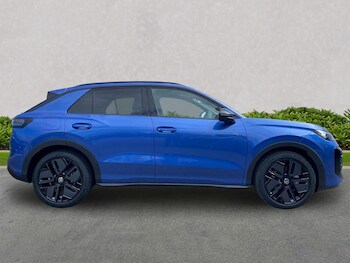 Used Volkswagen T-Roc 2026 for sale - 78195946: Photo
