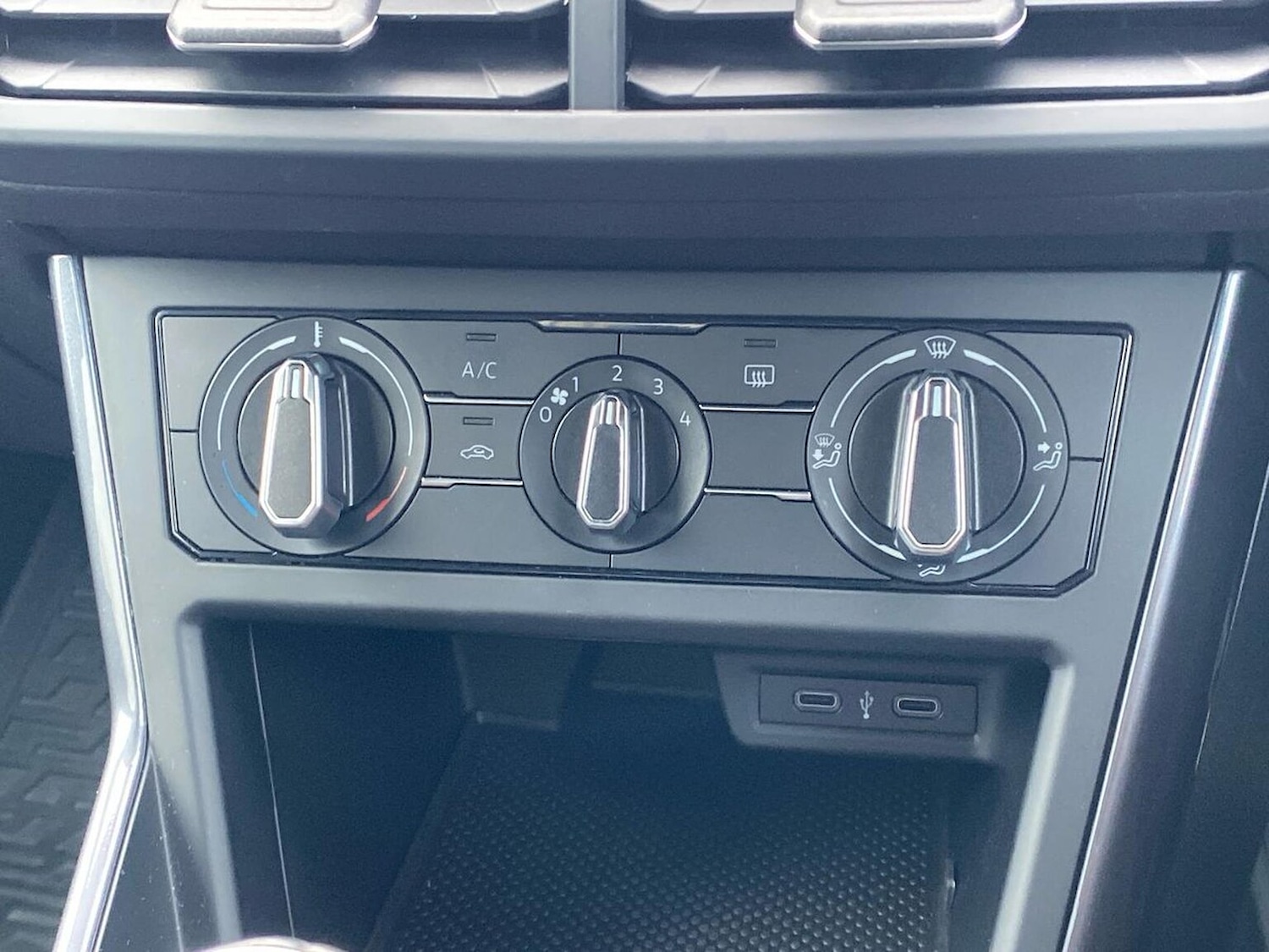 Used Volkswagen Polo 2021 for sale - 76464673: Photo 12