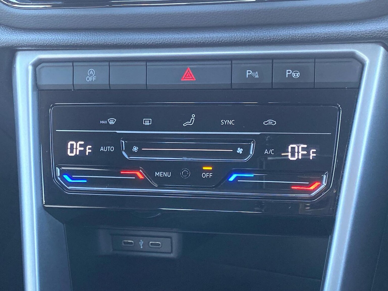 Used Volkswagen T-Roc 2022 for sale - 76763437: Photo 12