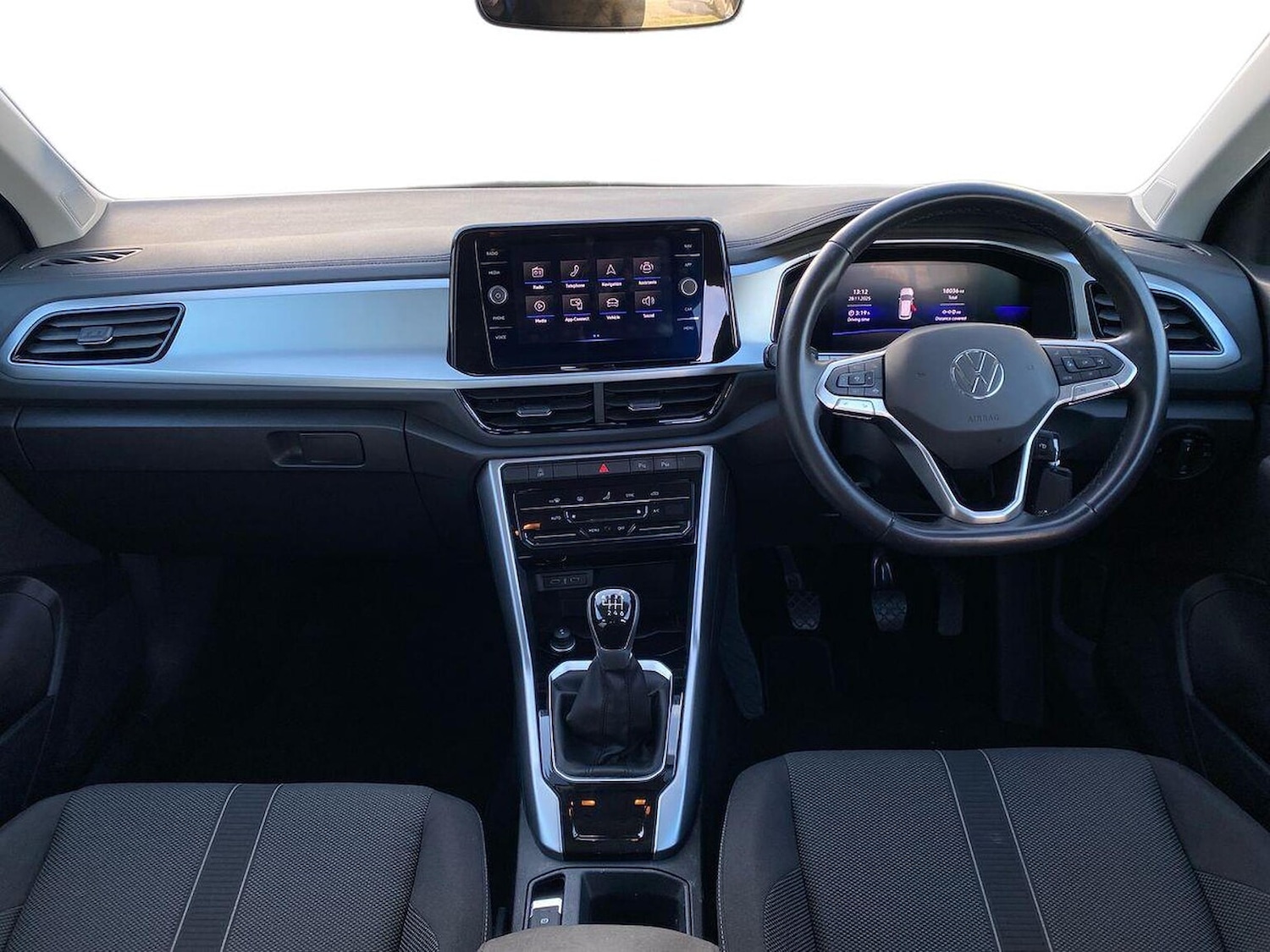 Used Volkswagen T-Roc 2022 for sale - 76763437: Photo 8