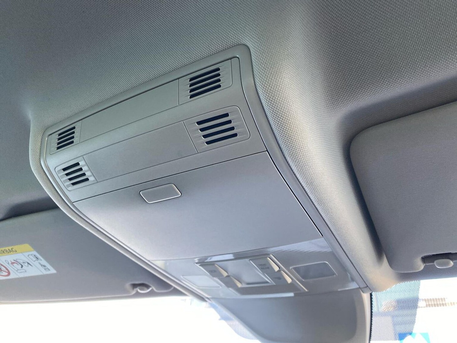 Used Volkswagen Tiguan 2017 for sale - 76628211: Photo 14