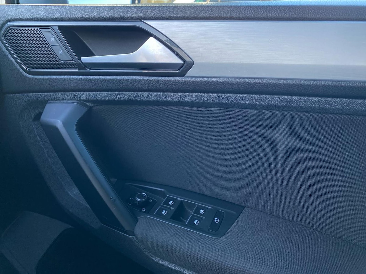 Used Volkswagen Tiguan 2017 for sale - 76628211: Photo 21