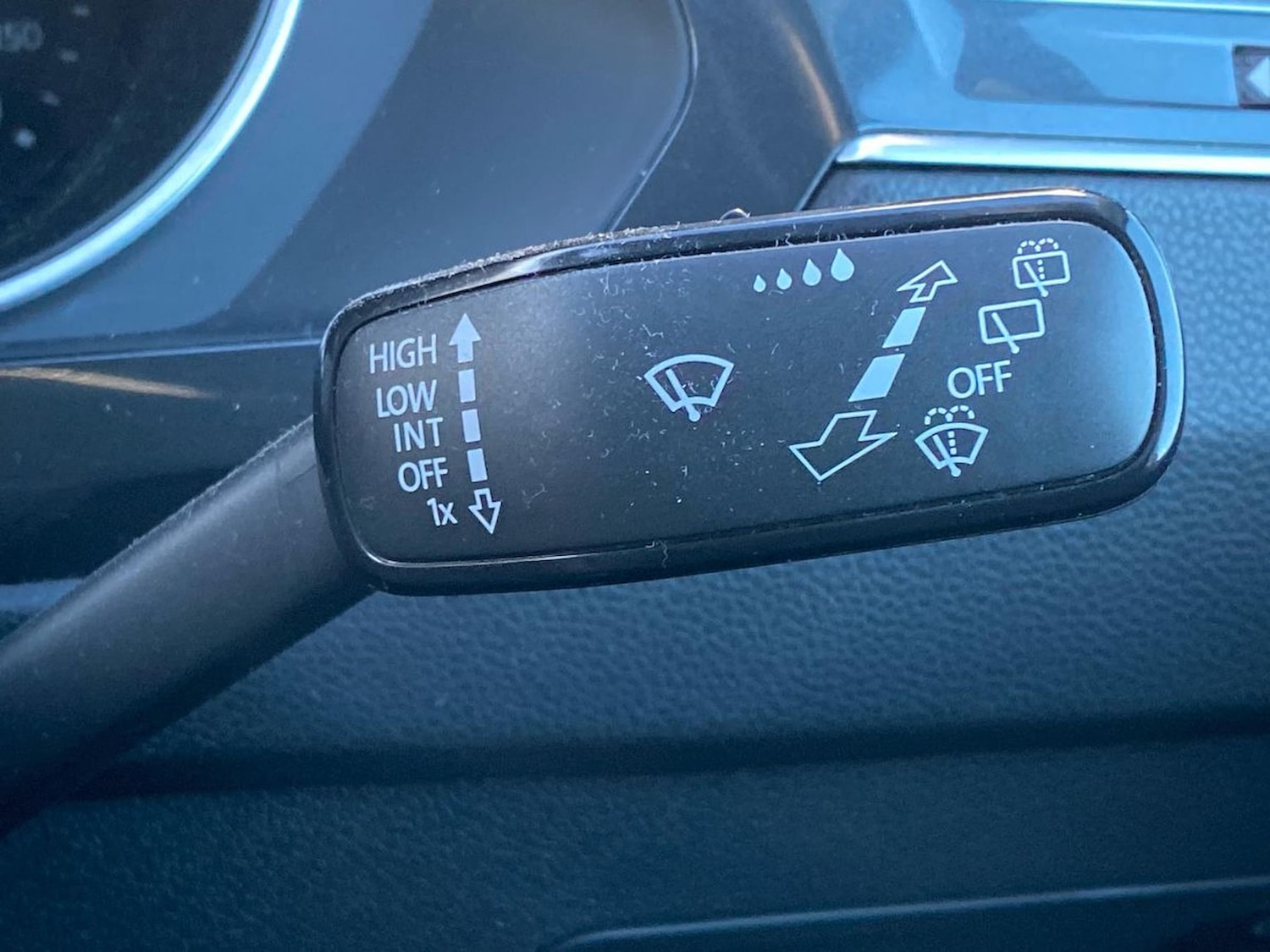 Used Volkswagen Tiguan 2017 for sale - 76628211: Photo 28