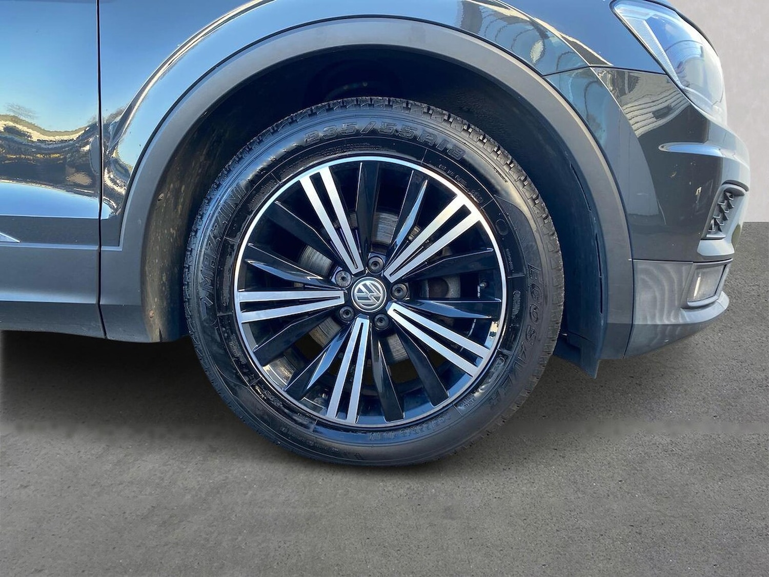 Used Volkswagen Tiguan 2017 for sale - 76628211: Photo 6