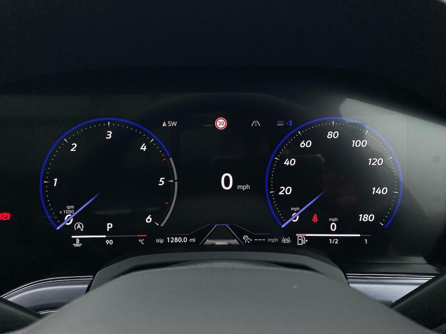 Used Volkswagen Touareg 2025 for sale - 76232776: Photo 10