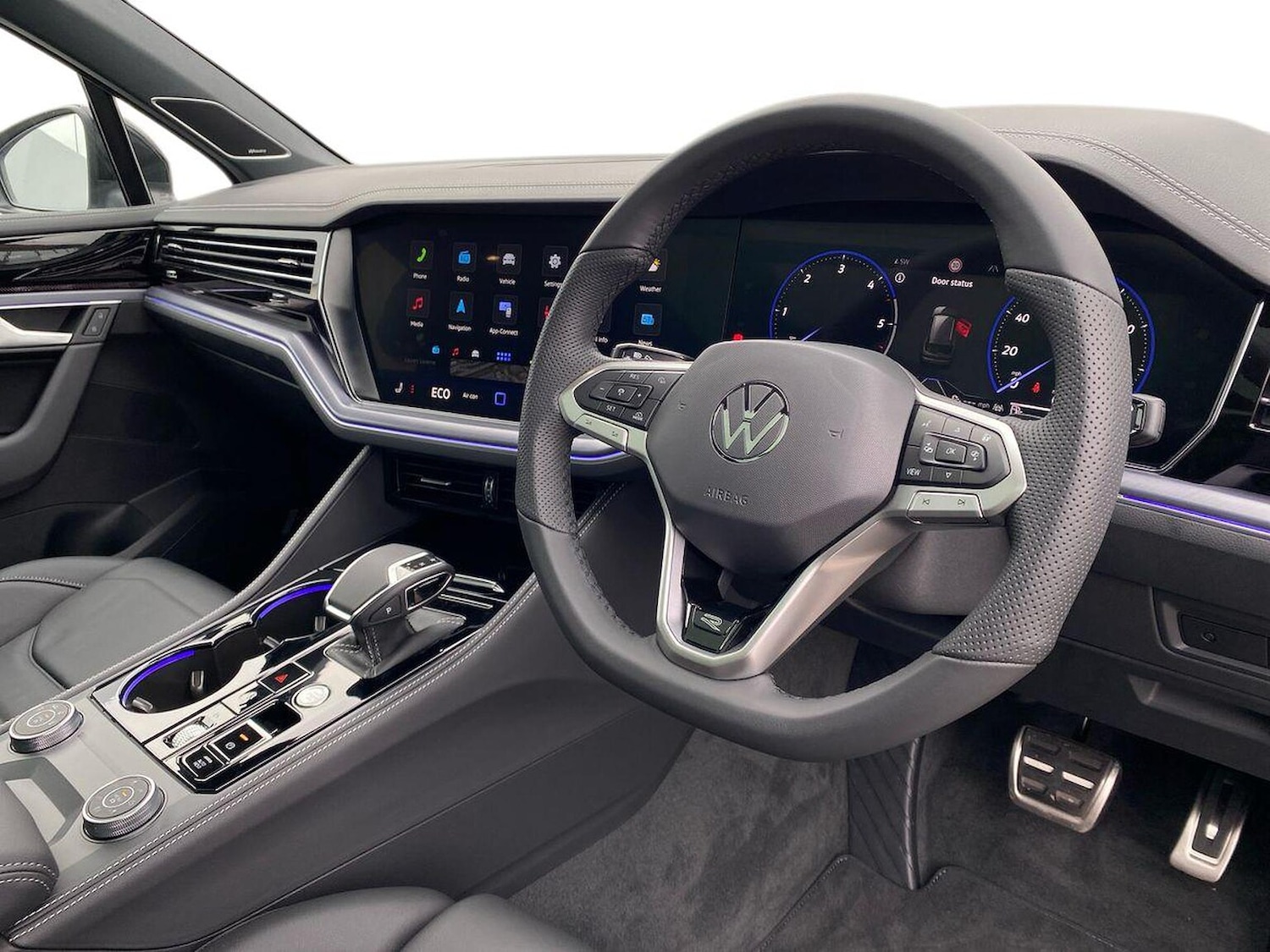 Used Volkswagen Touareg 2025 for sale - 76232776: Photo 15