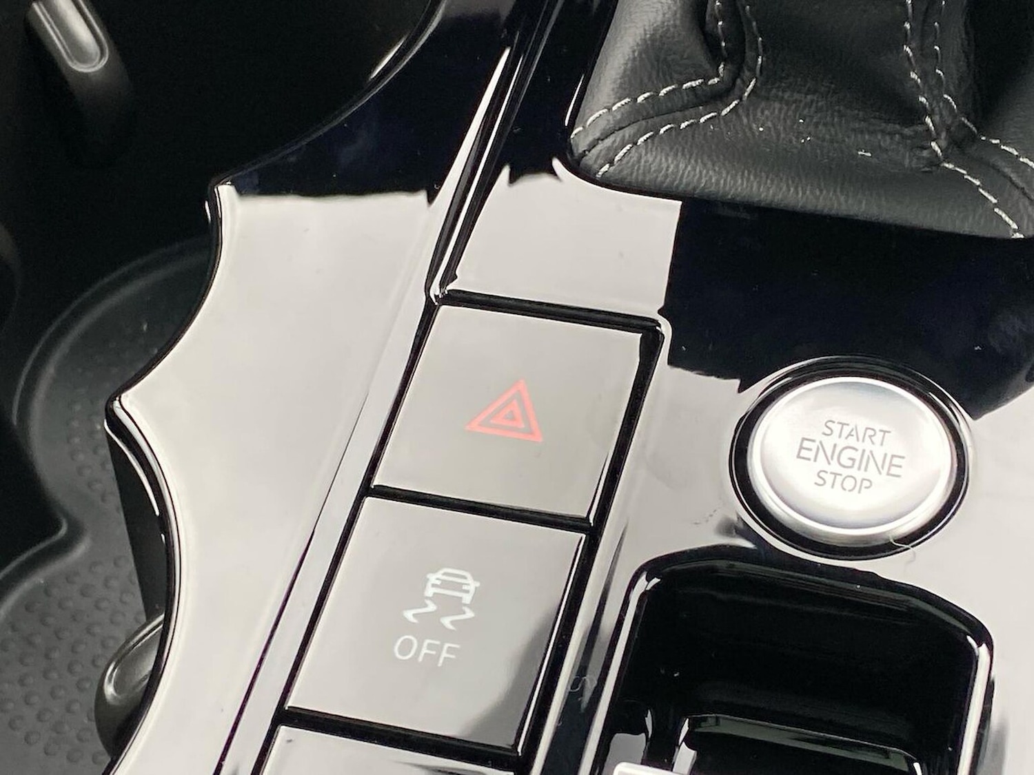 Used Volkswagen Touareg 2025 for sale - 76232776: Photo 22