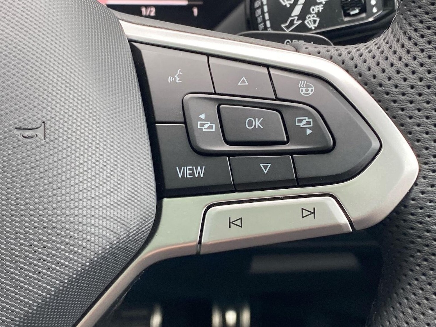 Used Volkswagen Touareg 2025 for sale - 76232776: Photo 26