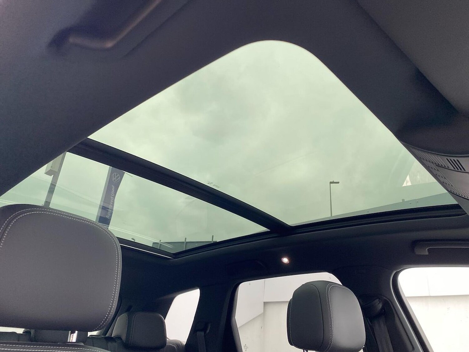 Used Volkswagen Touareg 2025 for sale - 76232776: Photo 32