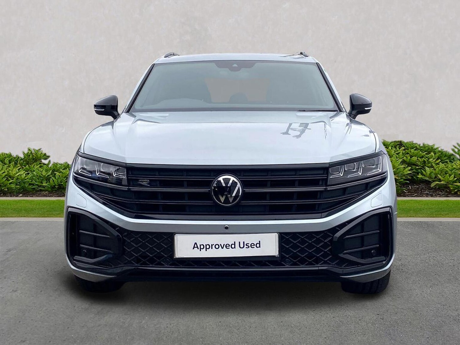 Used Volkswagen Touareg 2025 for sale - 76232776: Photo 5