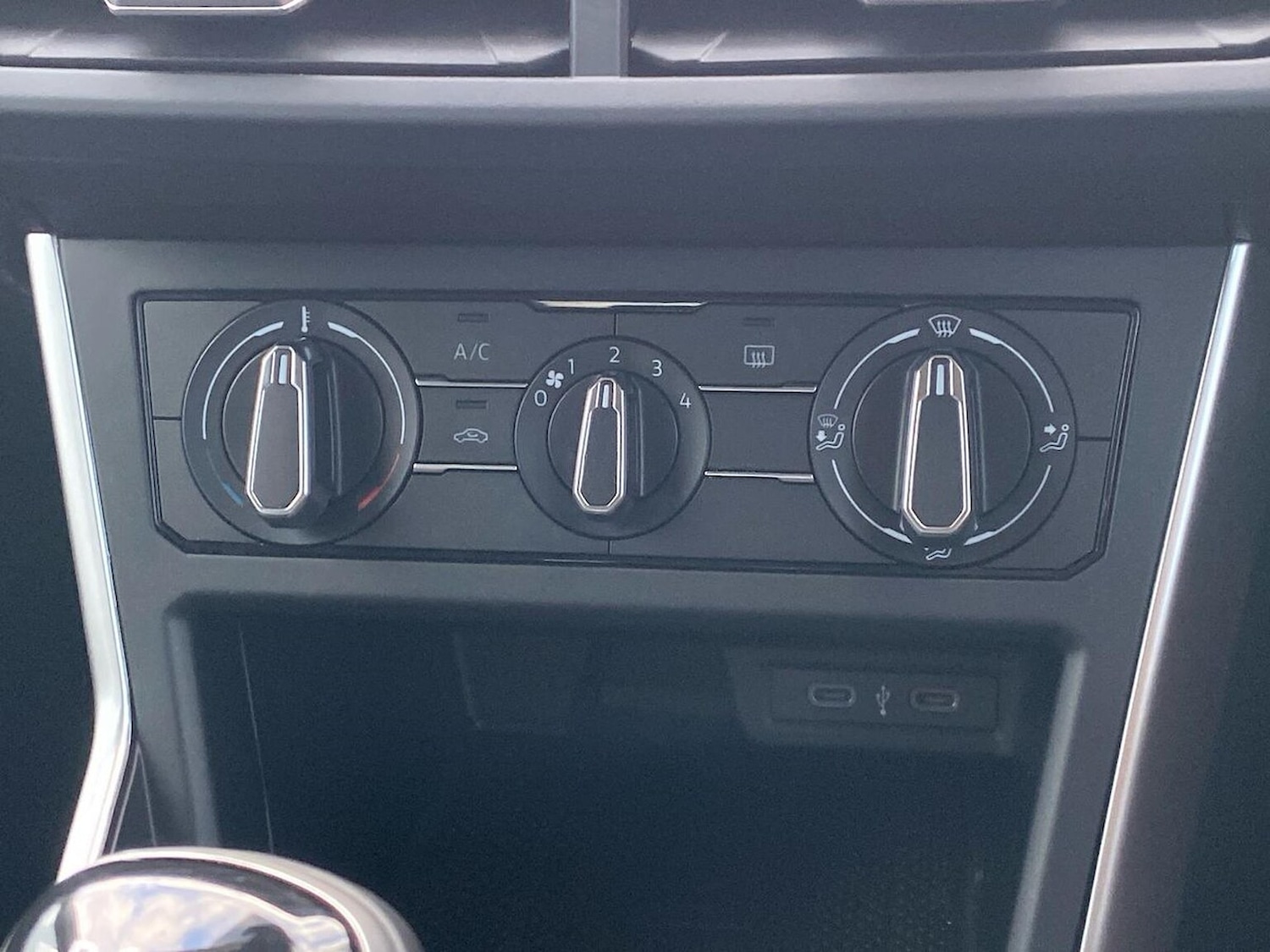 Used Volkswagen Polo 2024 for sale - 76864057: Photo 12