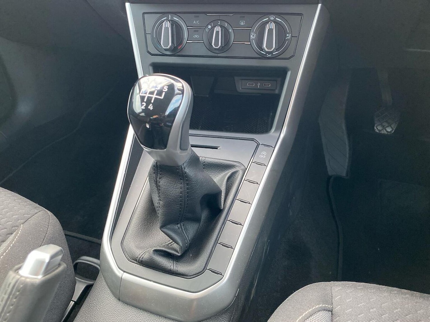 Used Volkswagen Polo 2024 for sale - 76864057: Photo 13