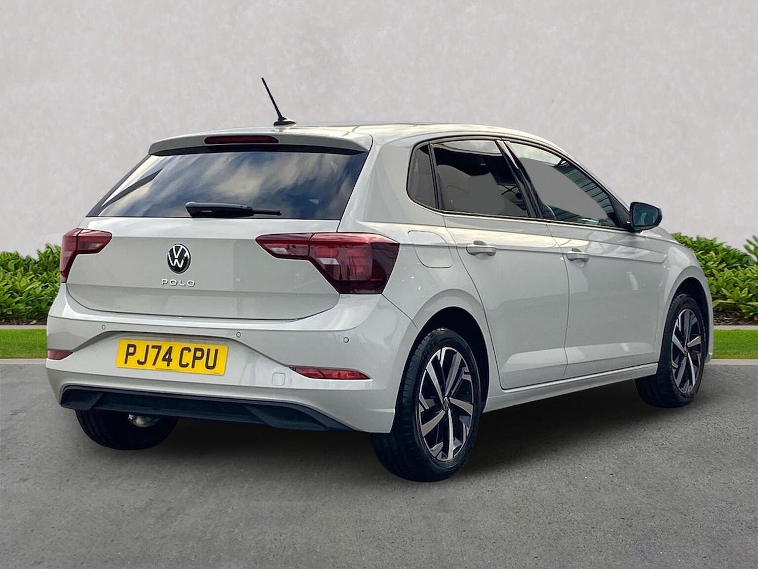 Used Volkswagen Polo 2024 for sale - 76864057: Photo 18