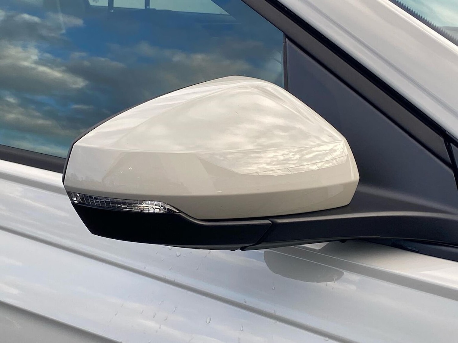 Used Volkswagen Polo 2024 for sale - 76864057: Photo 34