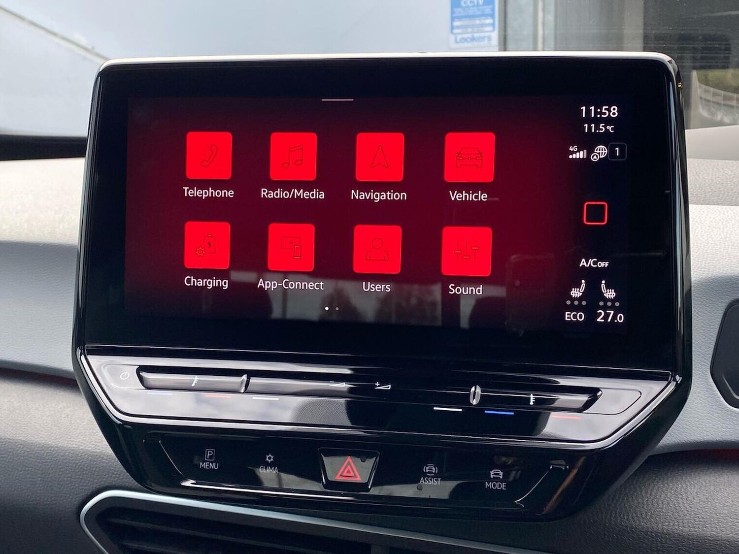 Used Volkswagen ID.3 2023 for sale - 76387249: Photo 11