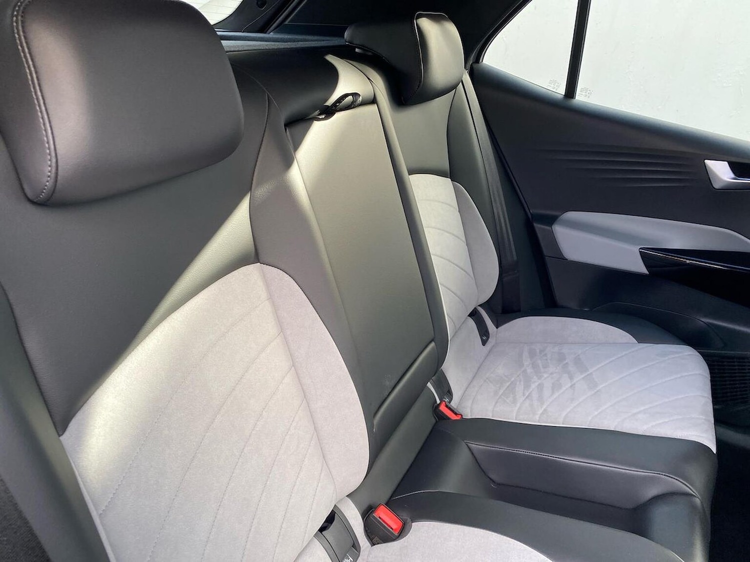 Used Volkswagen ID.3 2023 for sale - 76387249: Photo 16