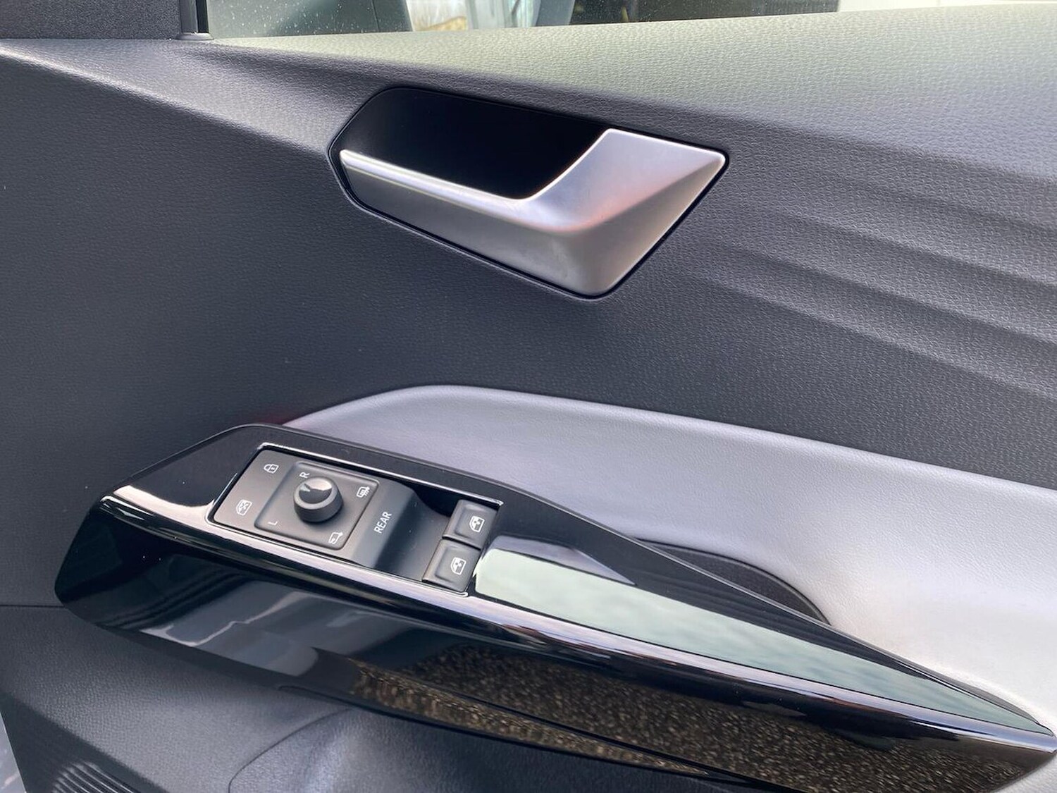 Used Volkswagen ID.3 2023 for sale - 76387249: Photo 21