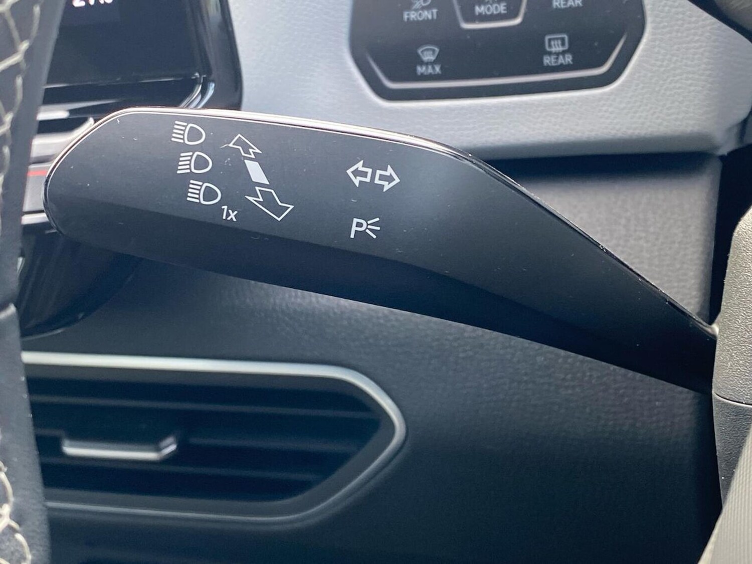 Used Volkswagen ID.3 2023 for sale - 76387249: Photo 29