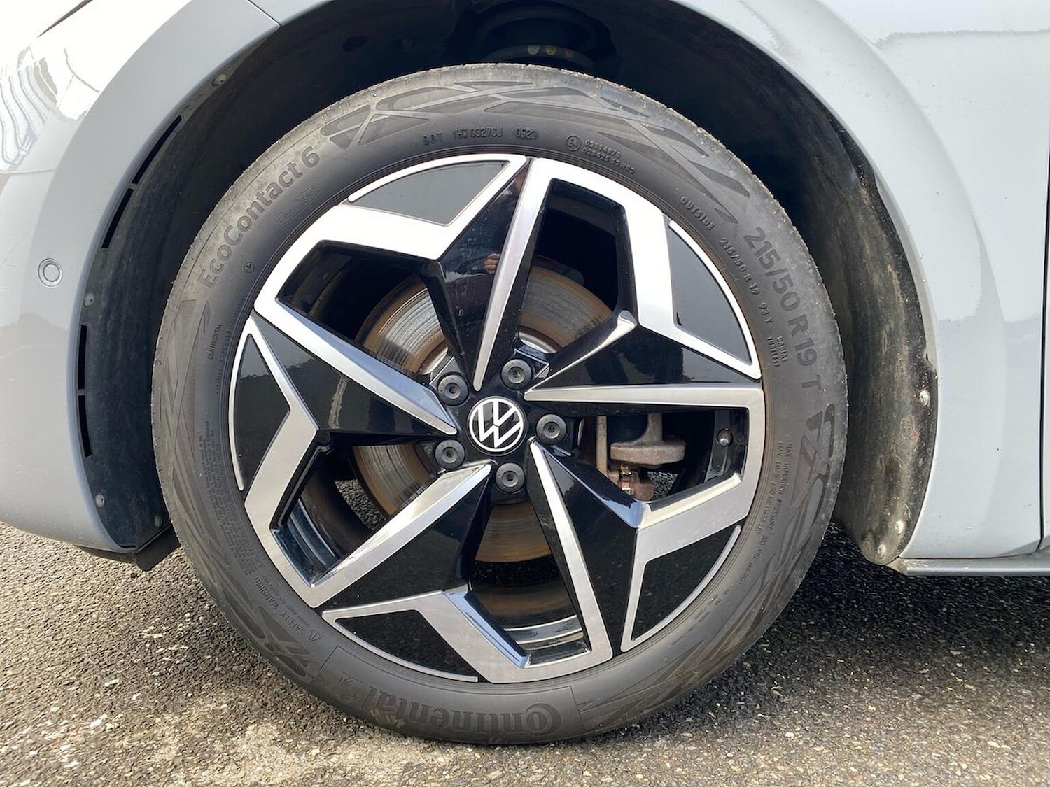 Used Volkswagen ID.3 2023 for sale - 76387249: Photo 6