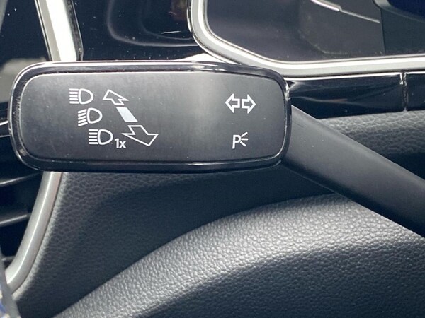 Used Volkswagen T-Roc 2022 for sale - 76107077: Photo 29