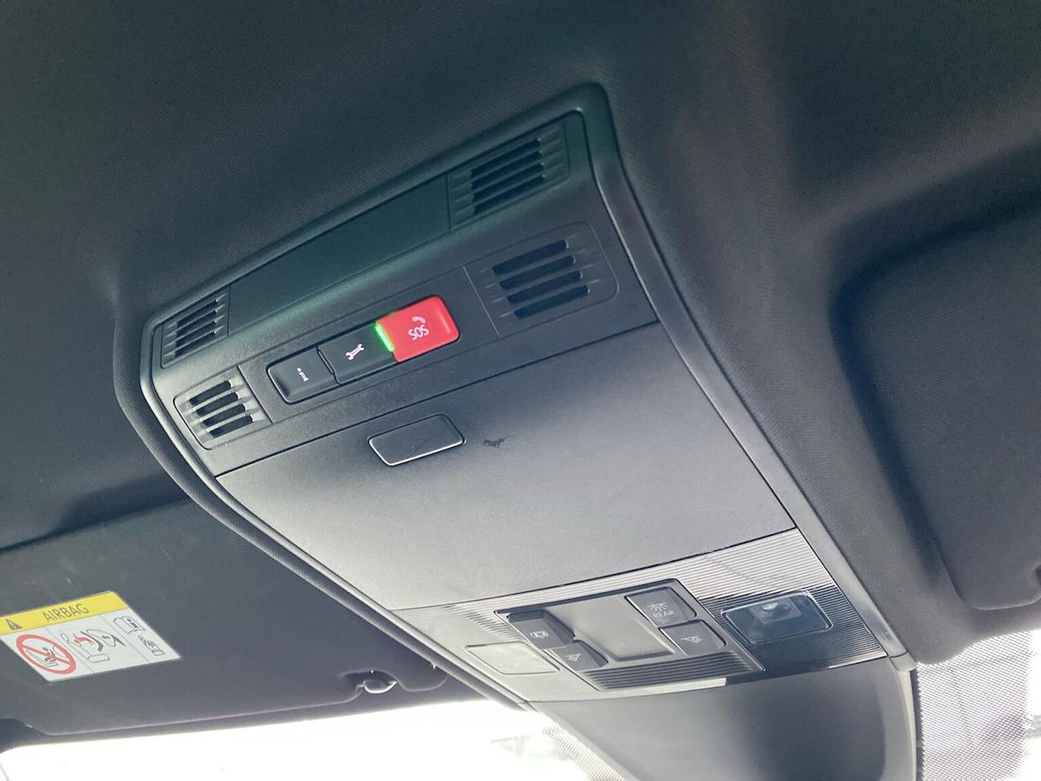 Used Volkswagen Tiguan 2023 for sale - 76578324: Photo 14