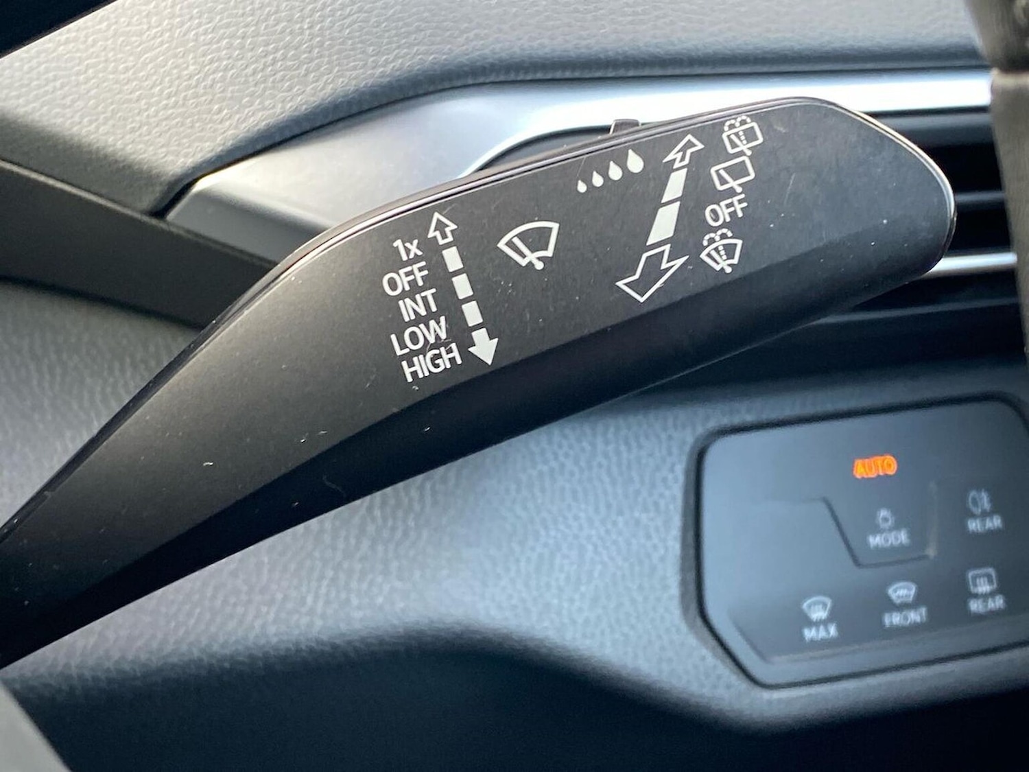 Used Volkswagen ID.4 2021 for sale - 76478221: Photo 28