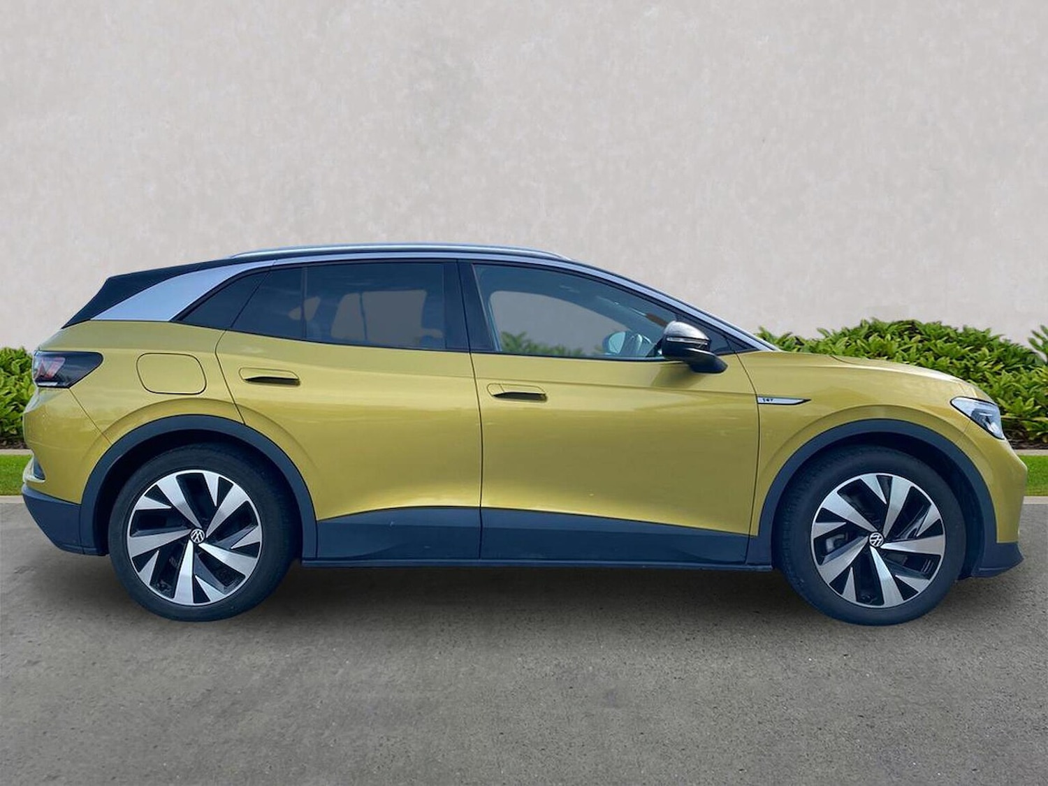 Used Volkswagen ID.4 2021 for sale - 76478221: Photo 3