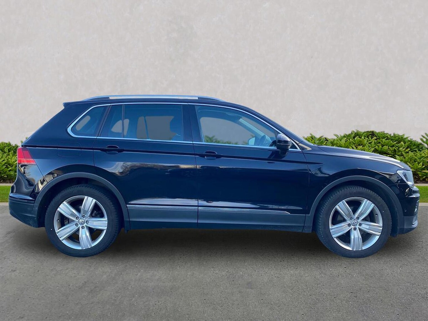 Used Volkswagen Tiguan 2020 for sale - 77008283: Photo 5