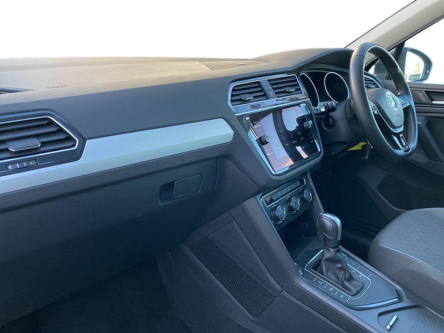 Used Volkswagen Tiguan 2020 for sale - 77008283: Photo 9