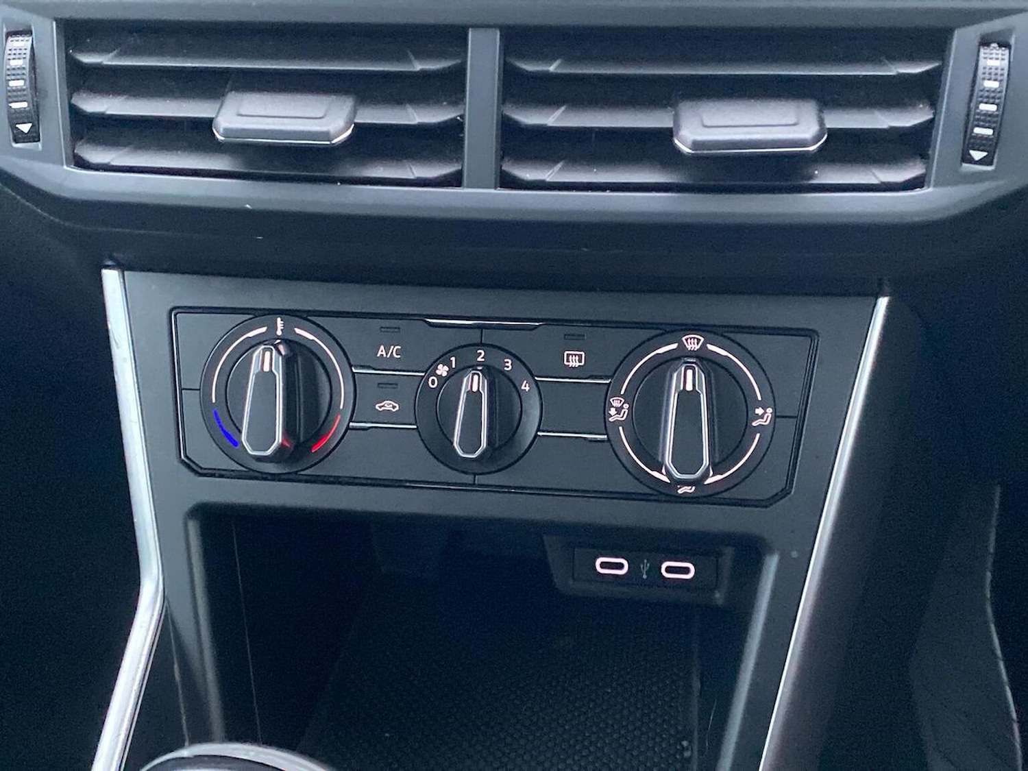 Used Volkswagen Polo 2022 for sale - 76681778: Photo 12