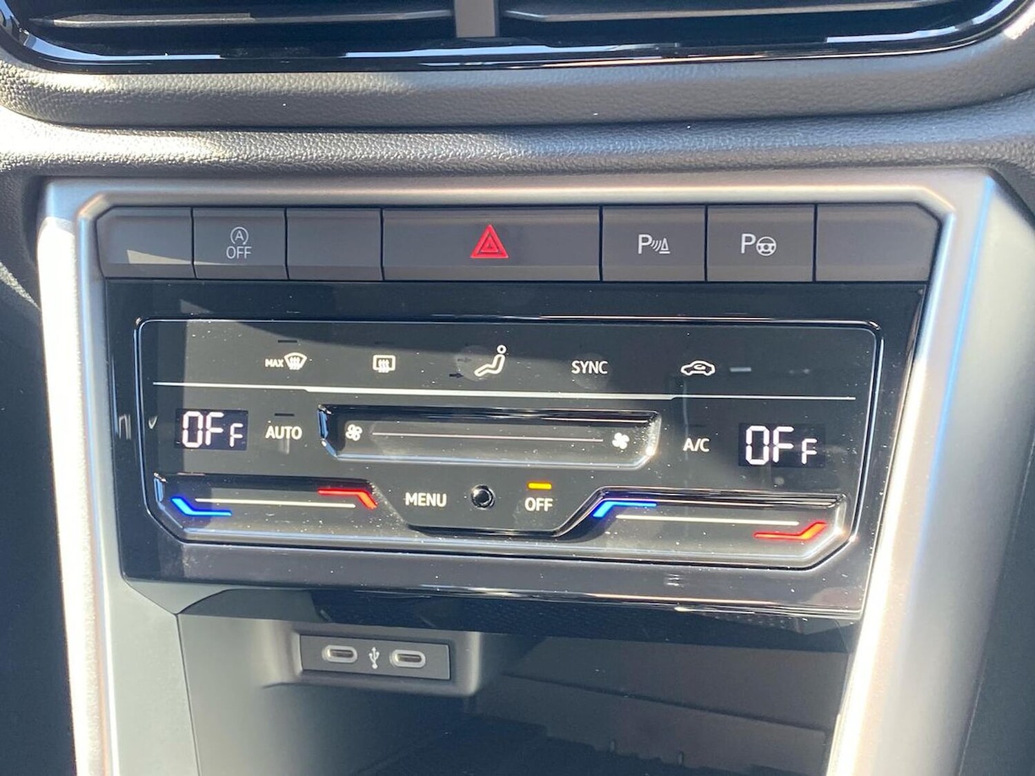 Used Volkswagen T-Roc 2026 for sale - 78195953: Photo 12