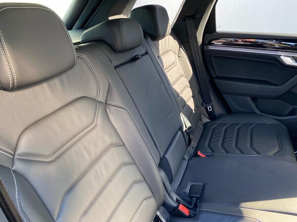 Used Volkswagen Touareg 2024 for sale - 76127151: Photo 16