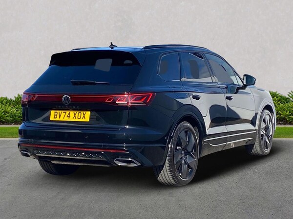Used Volkswagen Touareg 2024 for sale - 76127151: Photo 18