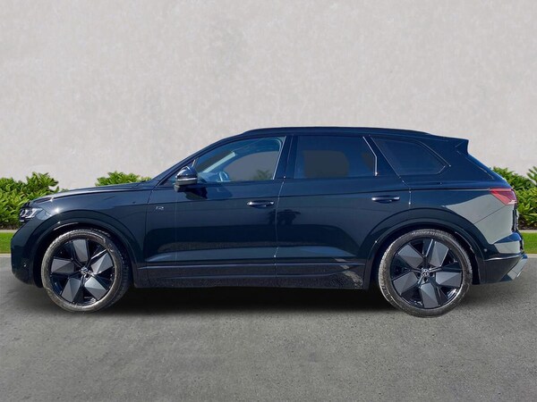 Used Volkswagen Touareg 2024 for sale - 76127151: Photo 19